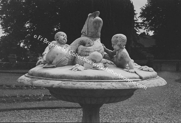 GLASLOUGH HOUSE  FOUNTAIN IN GARDEN